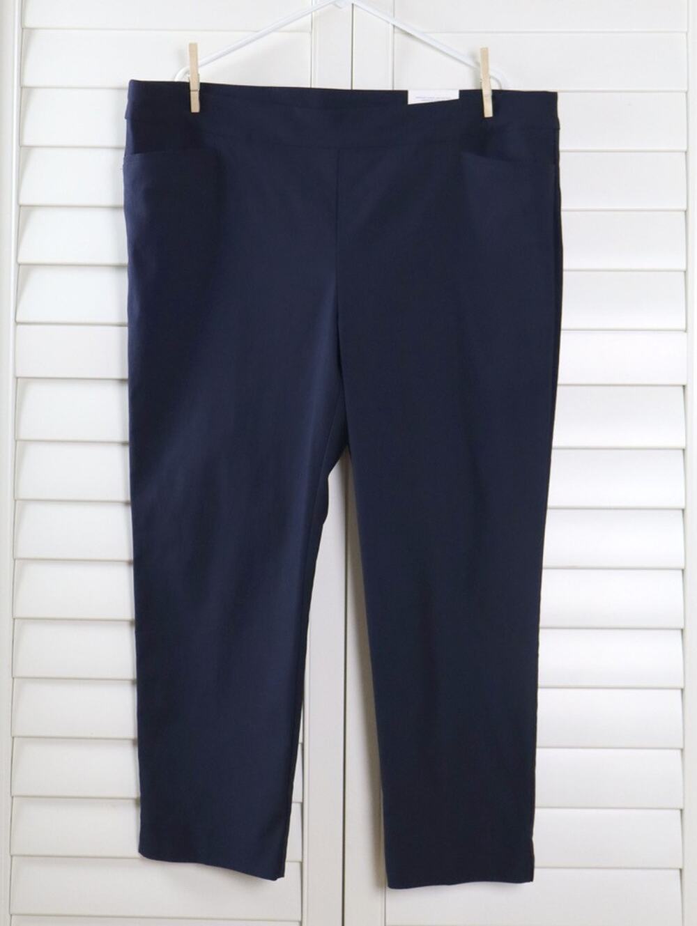 CHICO'S NWT Basic Slit Slim Ankle Stretch Pants n Navy Size 4 R US 20 R